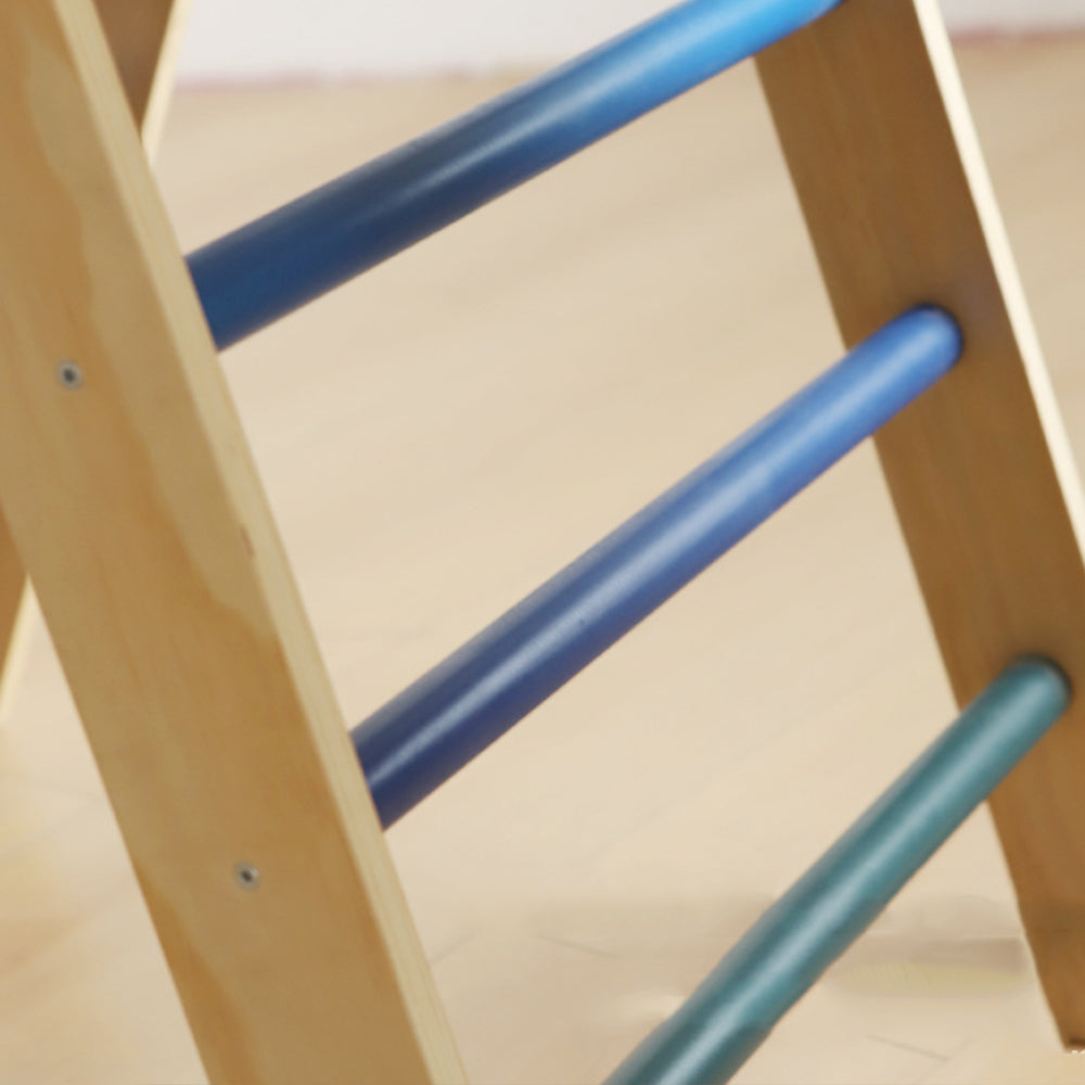 Holz-Kletterdreieck-Spielset mit klappbarer Struktur, Rutschrampe und Schaukelbogen