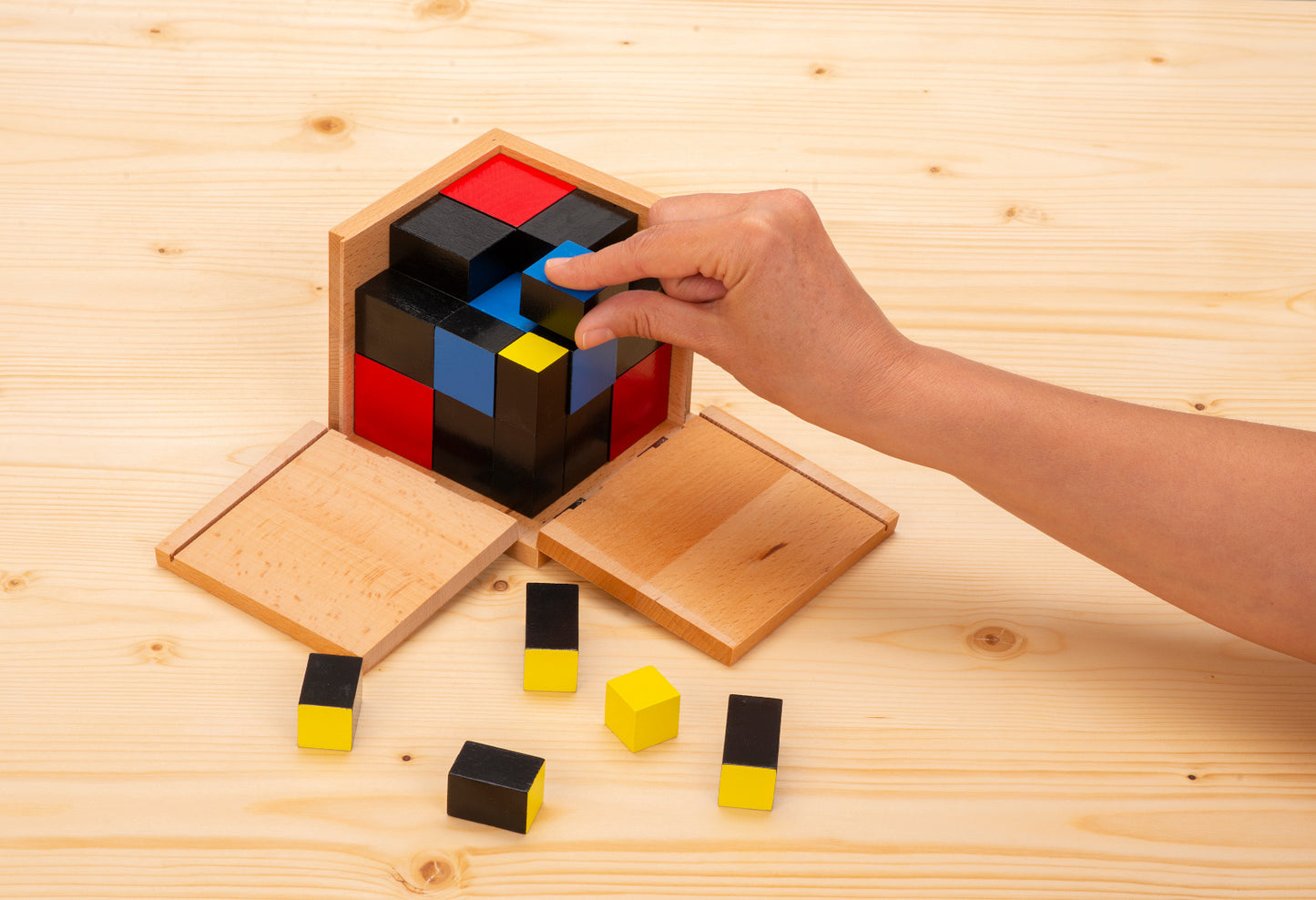 MontessoriLernwelt Binomischer und Trinomischer Würfel aus Holz – Mathematisches Lernmaterial für Kinder