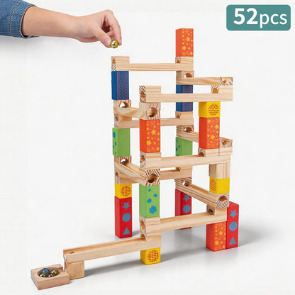 Montessori Murmelbahn aus Holz mit 52 bunten Teilen für Kinder