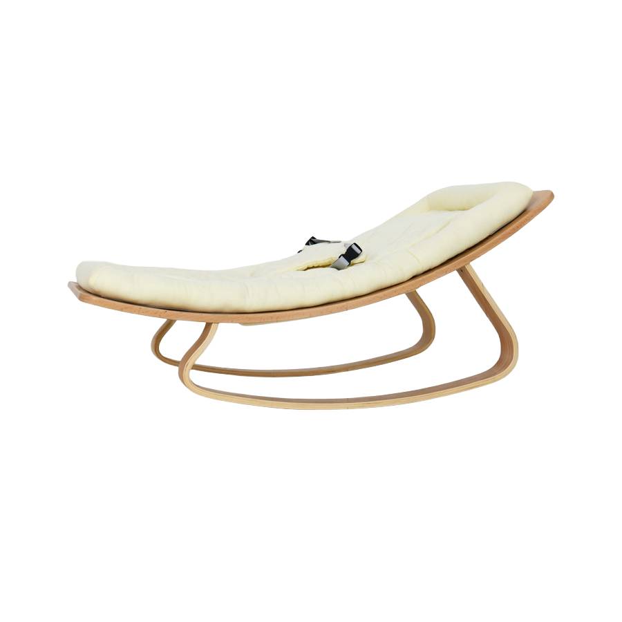 Baby Wippe aus Buchenholz mit weißer Baumwollauflage