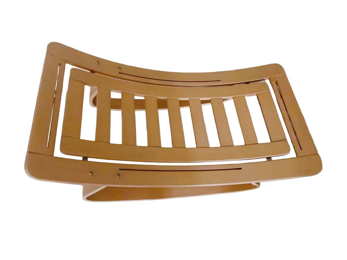 Baby Wippe aus Buchenholz mit weißer Baumwollauflage