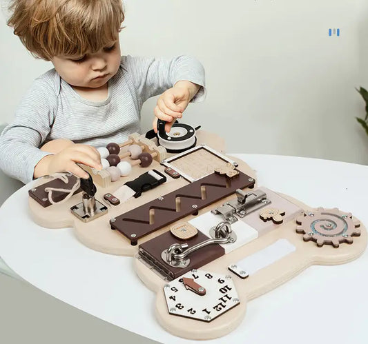 Montessori drukbord Kleine Beer – motorisch houten speelgoed