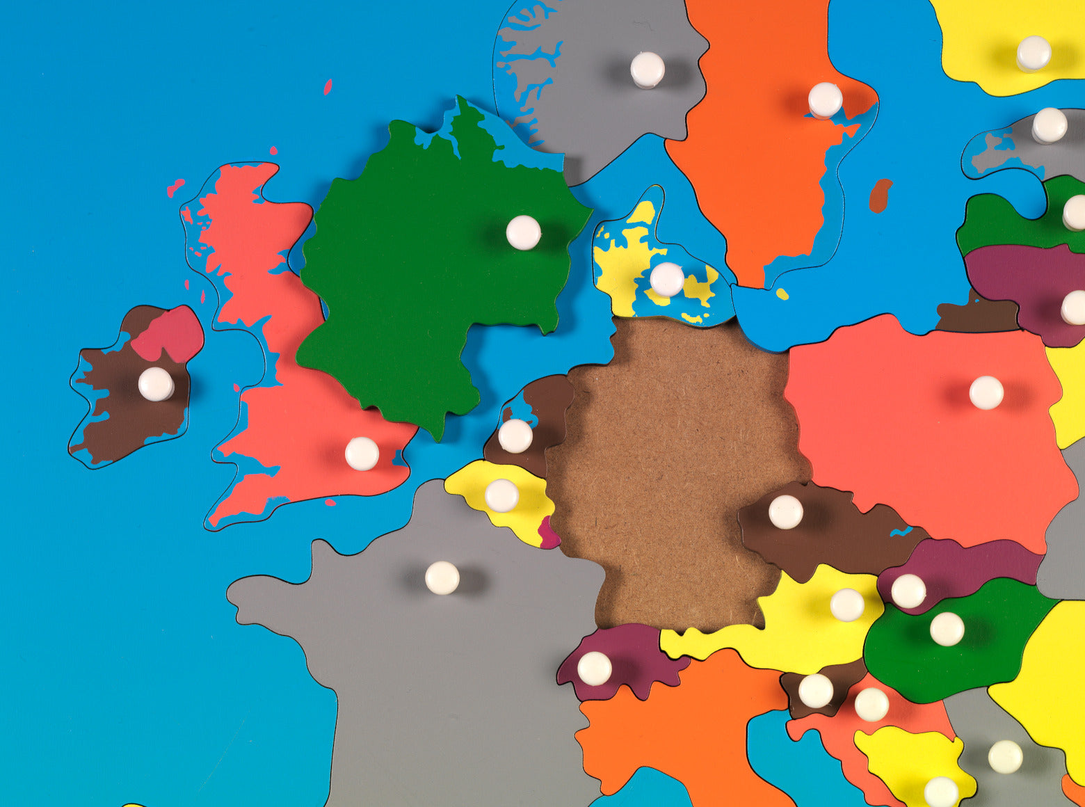MontessoriLernwelt Europapuzzle Holz – Montessori Lernspiel Geografie Karte Europa für Kinder