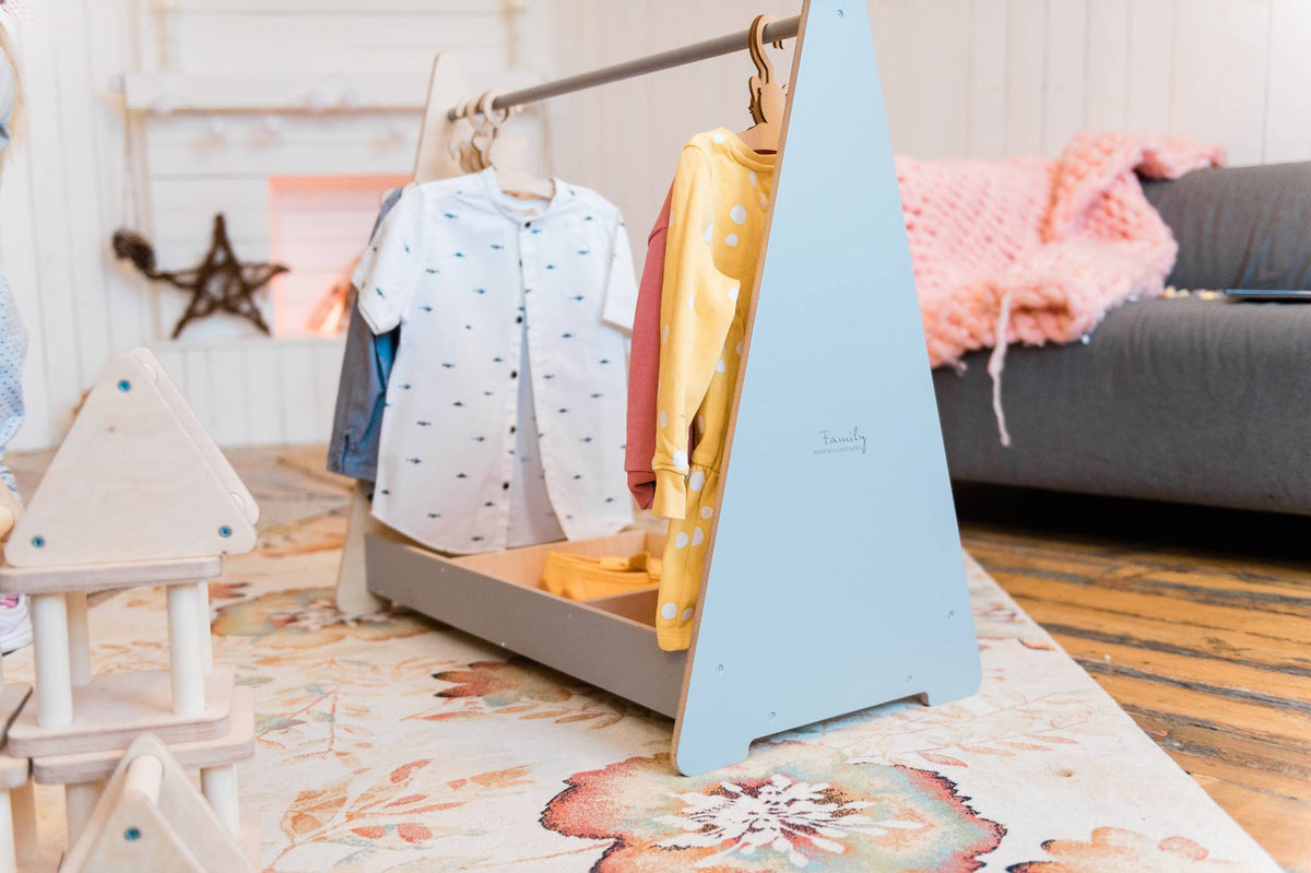 Montessori Kleiderständer für Kinder aus Holz – Offene Kindergarderobe, Kleiderstange Kinderzimmer, fördert Selbstständigkeit & Ordnung – Montessori Lernwelt