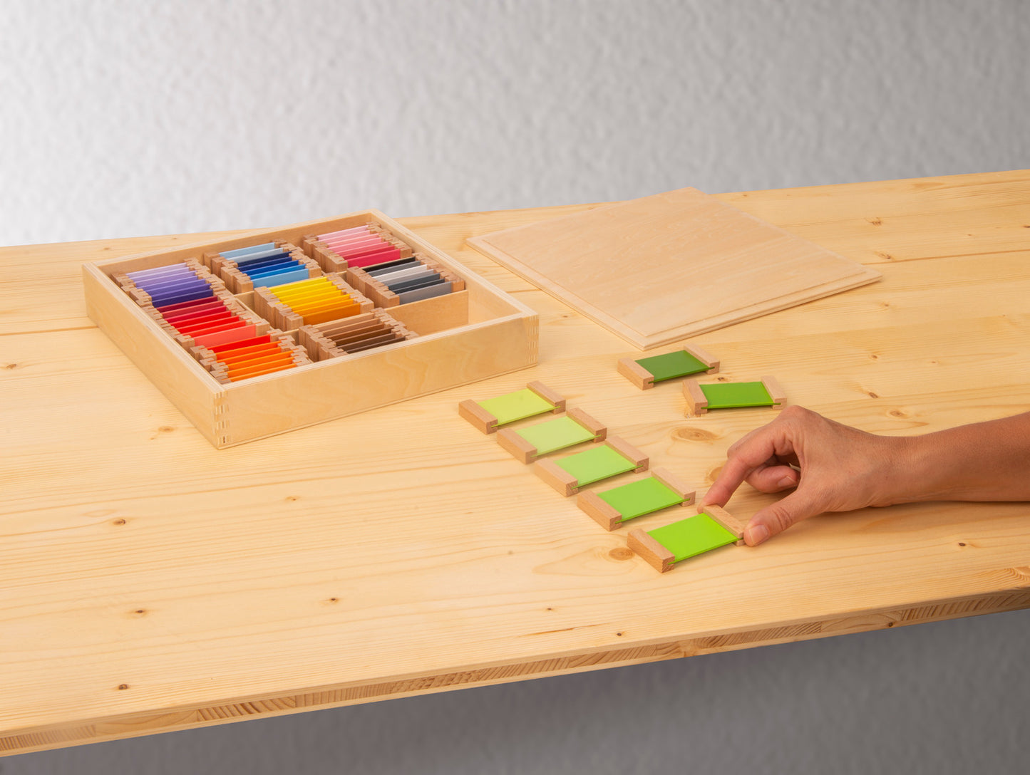 Montessori Farbtäfelchen Set I–III Farben lernen und sortieren